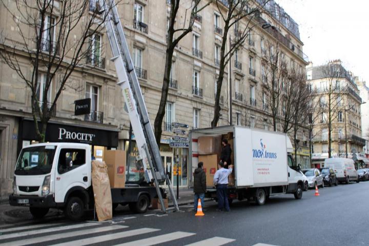 Monte-meuble Paris 